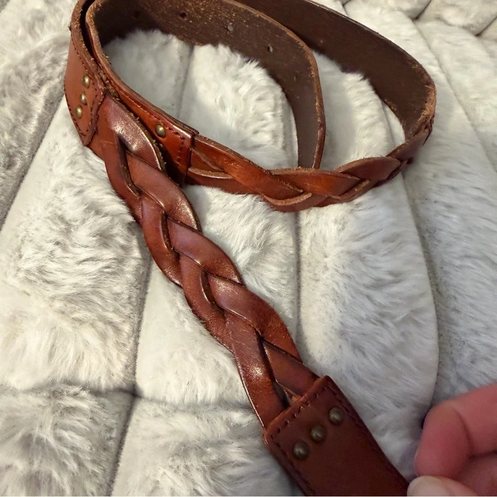 Vintage genuine leather belt.